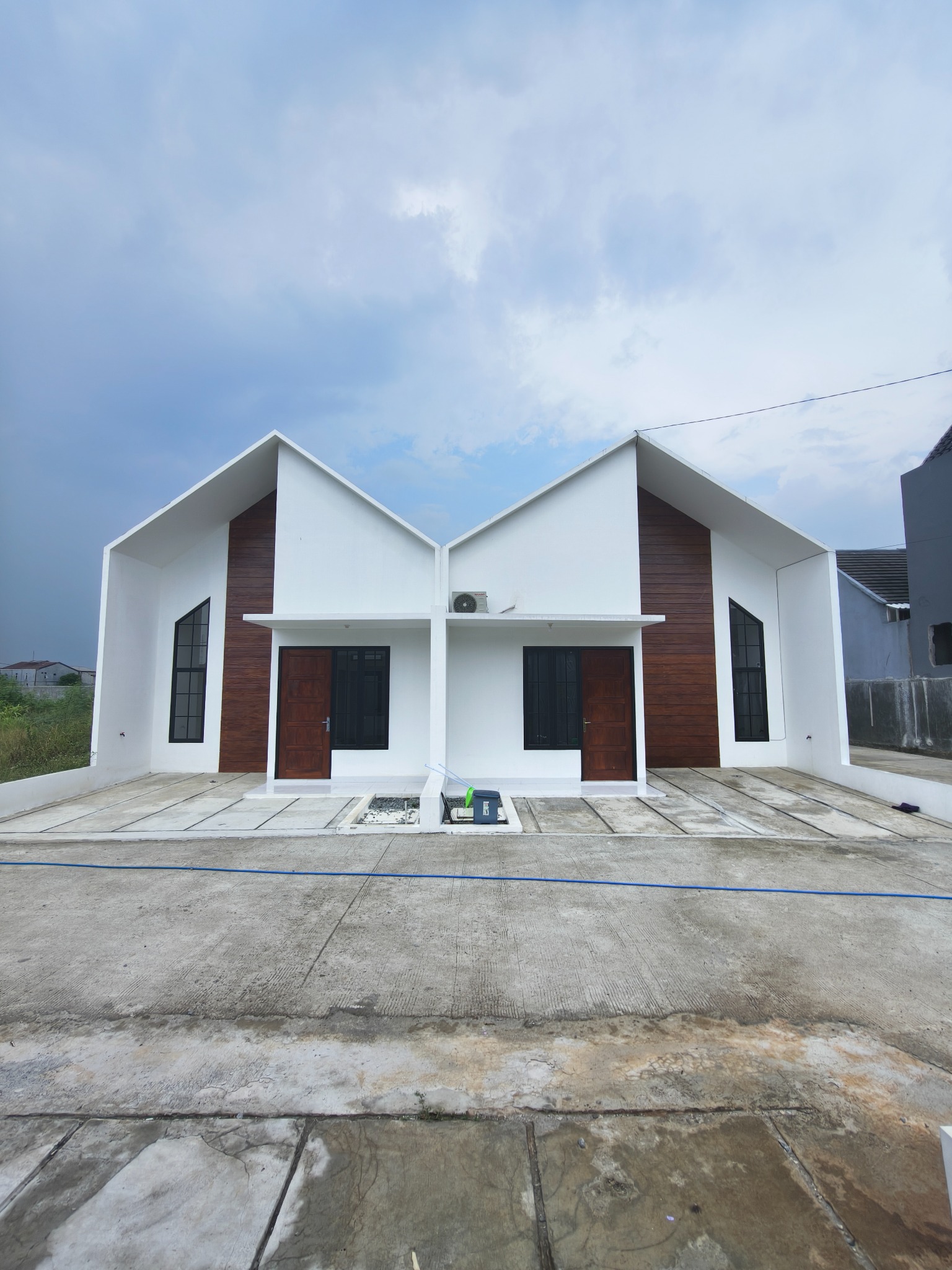 Fasad depan D’Blossom Residence Tarumajaya